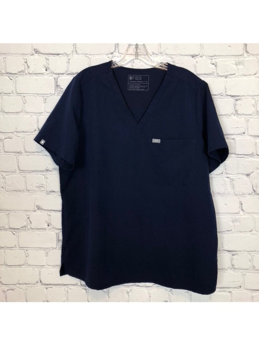 Figs Womens Navy Catarina Scrub Top Size XL
